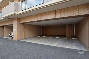 敷地内駐車場（屋内平面式）