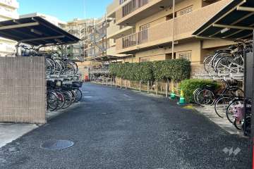駐輪場（屋根あり）