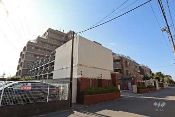 日神パレステージ東川口ヒルパークの外観（北東側から）