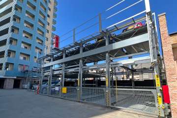 敷地内駐車場（屋外機械式）