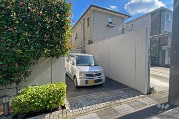 敷地内の駐車スペース