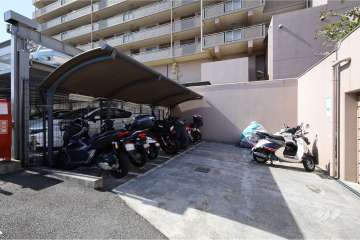 バイク置場
