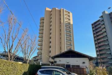 ヴィスタマークス川口新井宿の外観（北西側から）