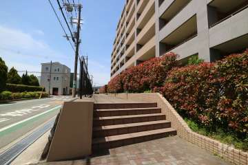 エントランスアプローチ