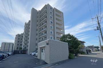 ライオンズ東川口グレーステラスの外観（北東側から）