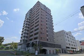 セーリオ千里中央グラントレンザの外観（北東側から）