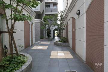 エントランスアプローチ