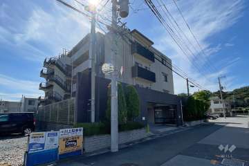 ダイアパレス東川口けやき通りの外観（北東側から）