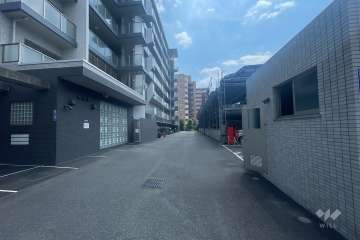 駐車場の出入り口