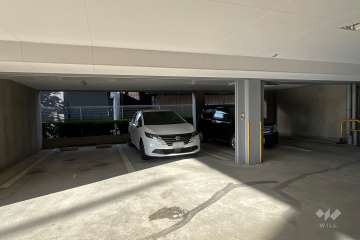 敷地内駐車場（屋内平面式）