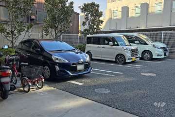 敷地内駐車場（屋外平面式）