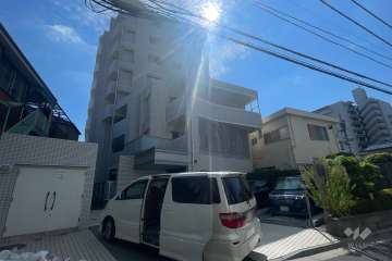 ラアトレ中青木の外観（北西側から）