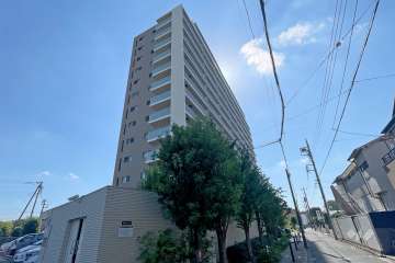 イニシア川口元郷の外観（北西側から）