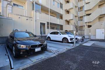 敷地内駐車場（屋外機械式）