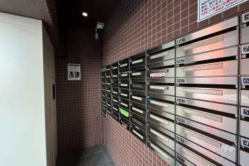 宅配ボックスと共用ポスト