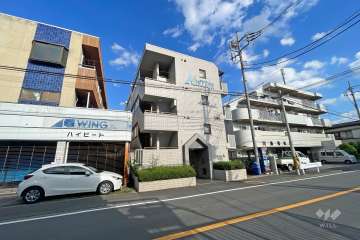 マリオン川口第３