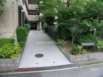 エントランスアプローチ