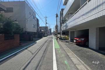 敷地東側の前面道路　　