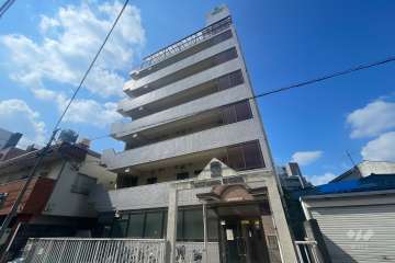 キャッスルマンション西川口駅前の外観（北西側から）