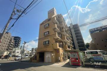 ライオンズマンション西川口第7の外観（南西側から）