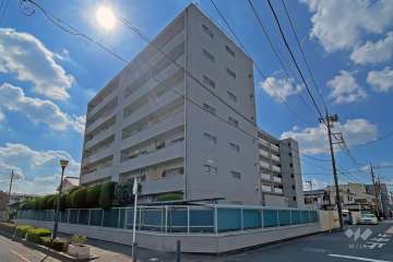川口青木住宅の外観（北東側から）