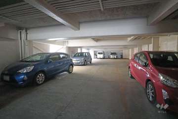 敷地内駐車場（屋内平面式）