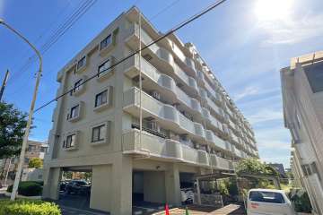 エクレール東川口の外観（北西側から）