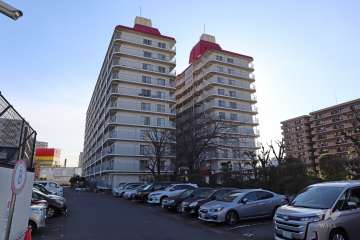 グリーンビューニュー川口の外観（北西側から）