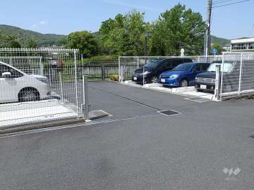 敷地内駐車場(屋外機械式)