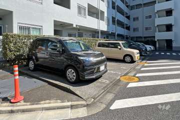 敷地内駐車場（屋外平面式）