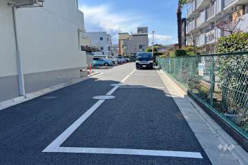 敷地内駐車場（屋外平面式）