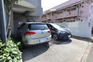 敷地内駐車場（屋外平面式）