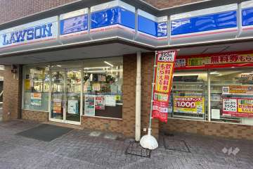 敷地内の店舗