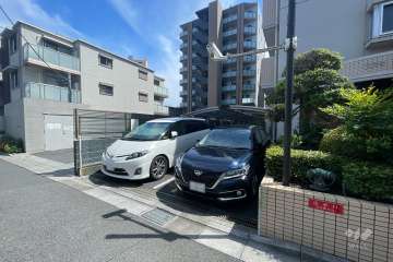 敷地内駐車場（屋外平面式）
