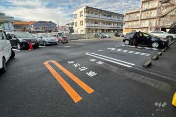 敷地内駐車場（屋外平面式）