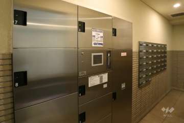 宅配ボックスと共用ポスト