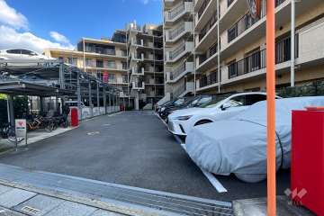 敷地内駐車場（屋外平面式・屋外機械式）