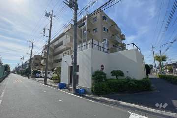 ライオンズマンション東川口の外観（北側から）　　