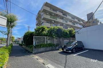 ライオンズマンション東川口の外観（北西側から）　　