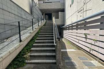 エントランスアプローチ