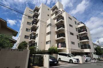 ソフィア川口青木町の外観（南東側から）
