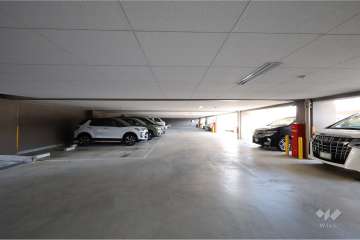 敷地内駐車場（屋内平面式）