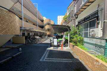 駐輪場（屋根あり）