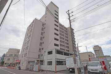 西川口高層ビルの外観（北東側から）