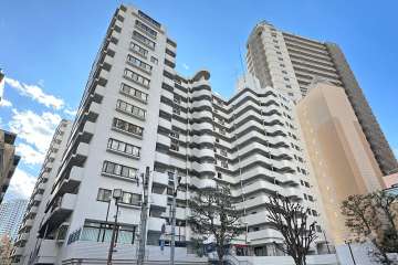 東急ドエルデュオプラザ川口壱番館の外観（北東側から）