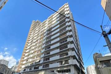 東急ドエルデュオプラザ川口壱番館の外観（南東側から）