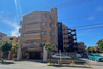 ライオンズマンション川口飯原町の外観（北西側から）