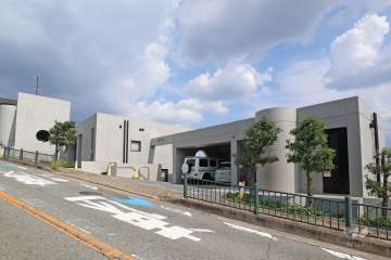 箕面アームズの外観（北西側から）