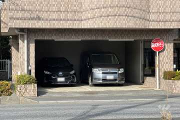 敷地内駐車場（屋内平面式）