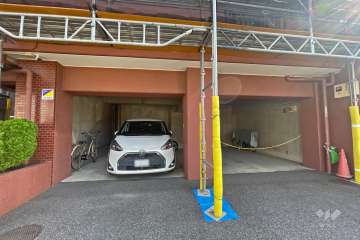 敷地内駐車場（屋内平面式）